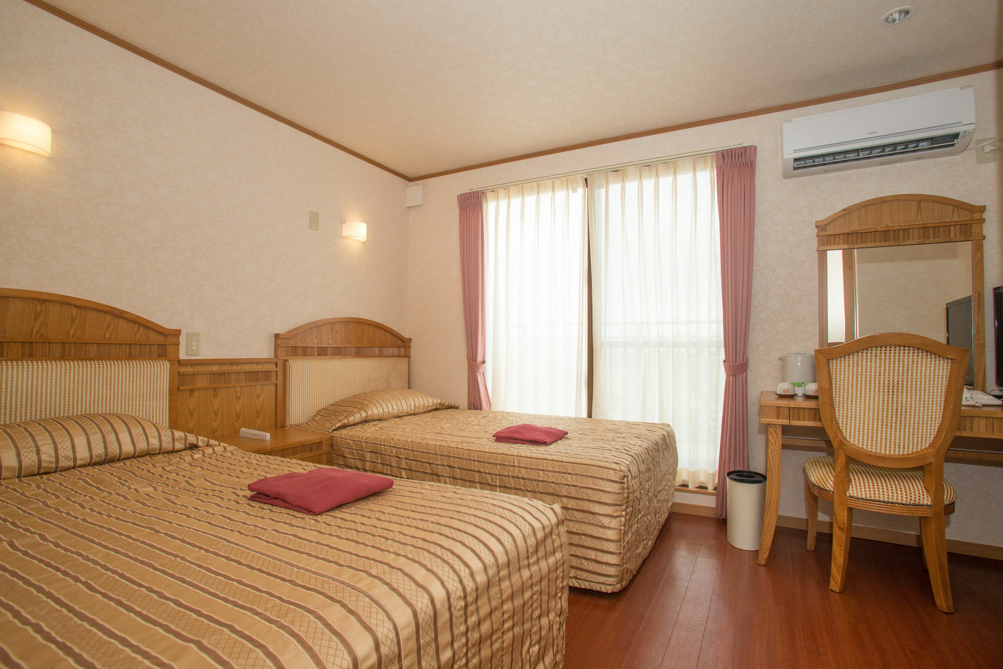 Hotel Castlevillage Miyakojima Zewnętrze zdjęcie