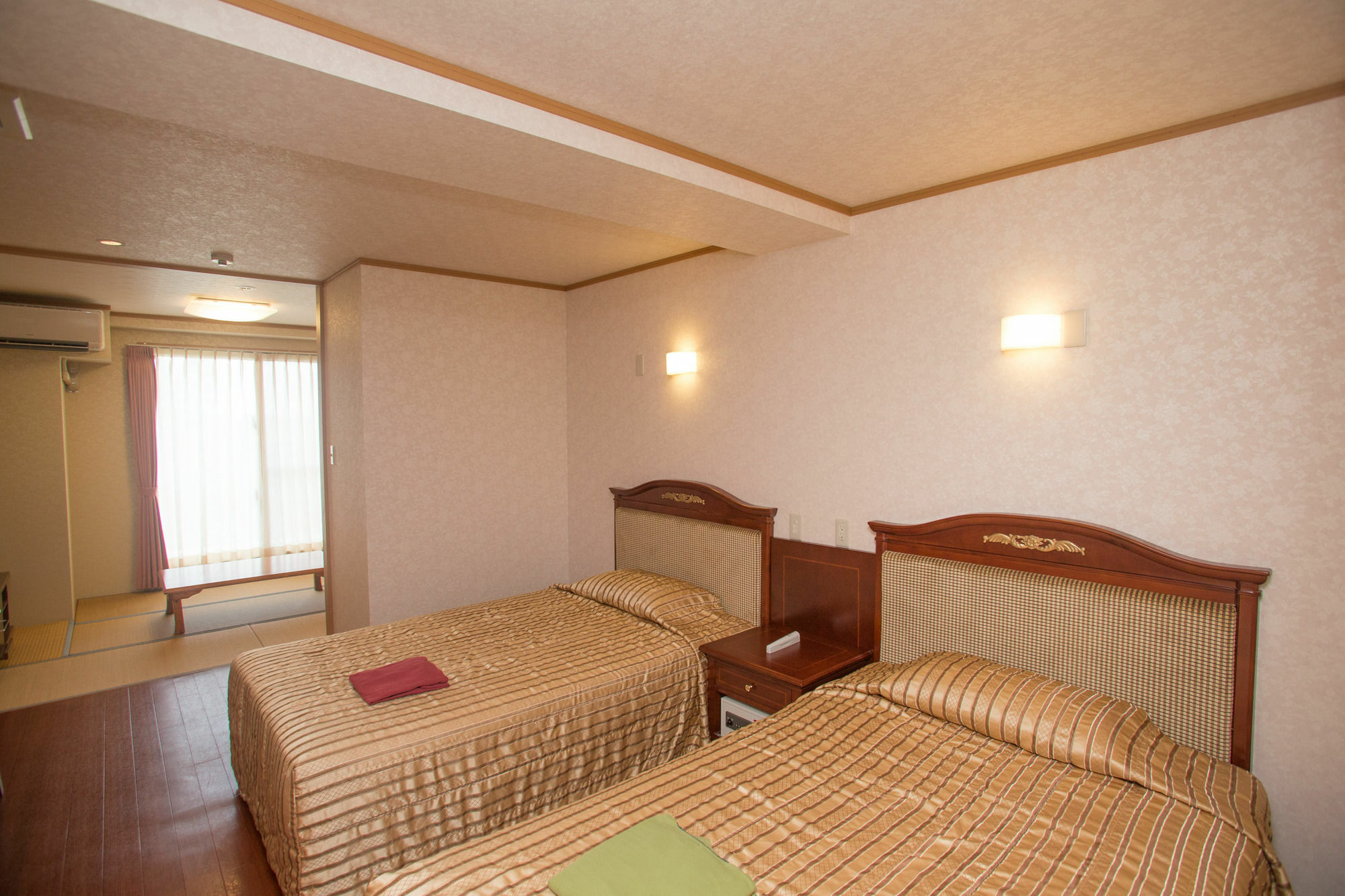 Hotel Castlevillage Miyakojima Zewnętrze zdjęcie